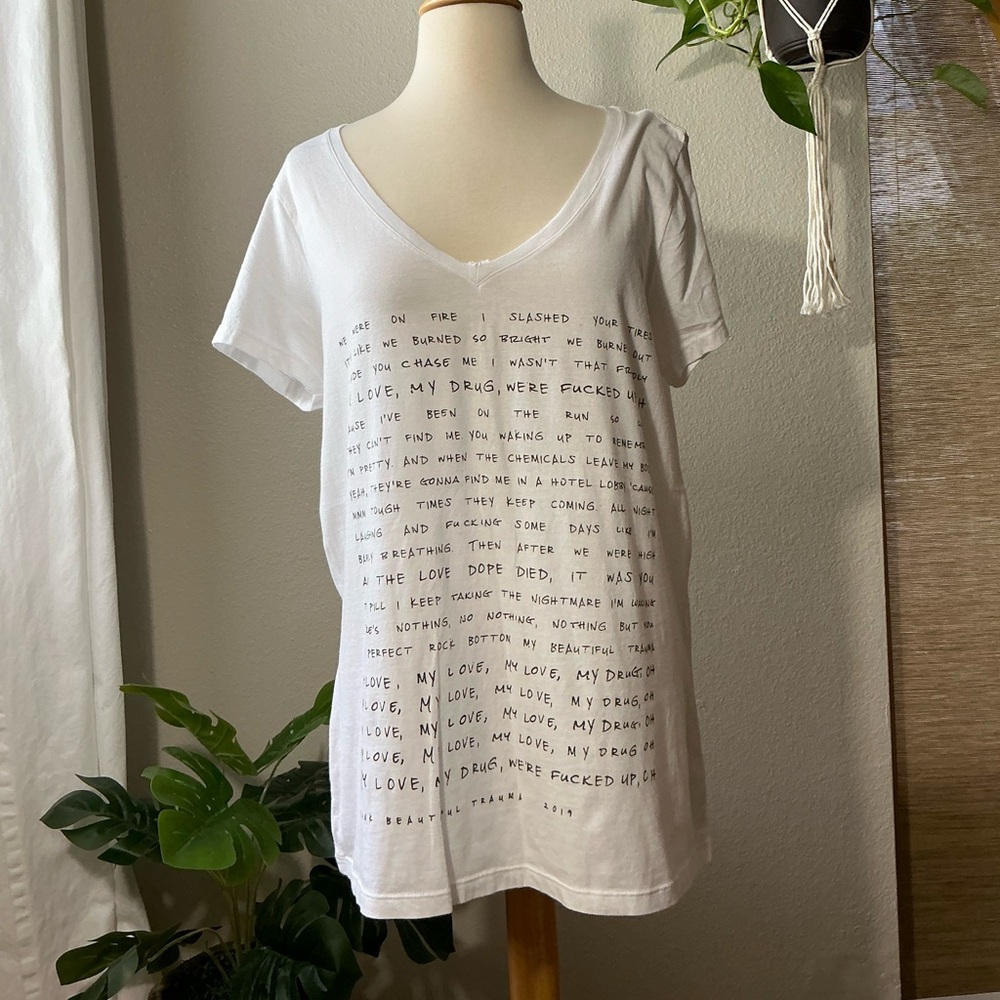 P!NK beautiful trauma concert shirt - XL